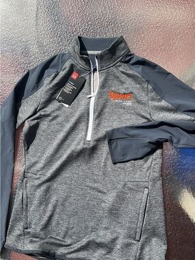 Under Armour Women's Grey and Dark Gray 1/4 Zip Performance Pullover